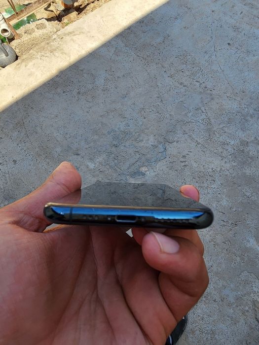 iphone 11 pro qora