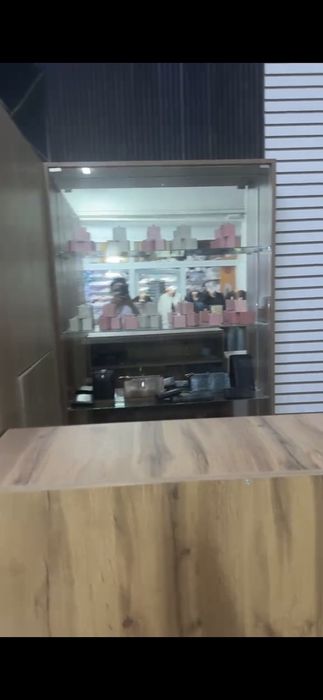 Продам ветрину можно с местом Ақтан