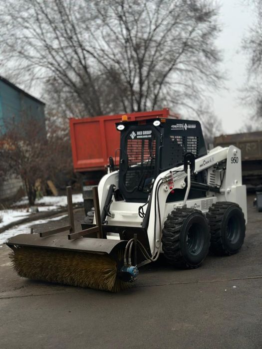 Мини- погрузчик/бопкат/Bobcat/аренда/уборка снега