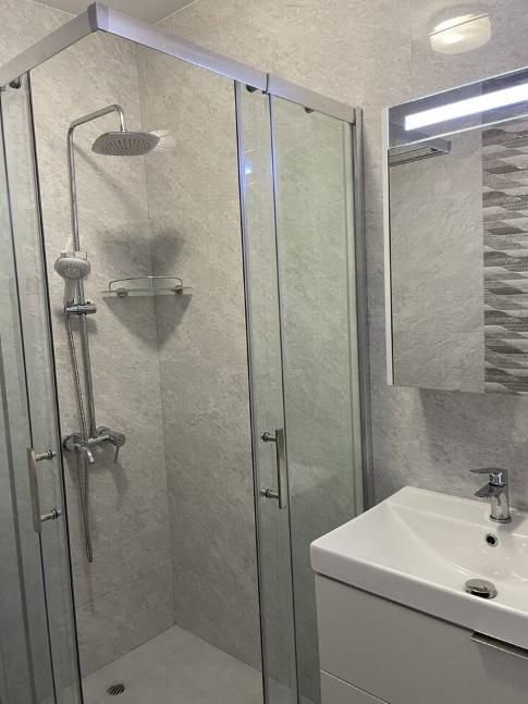 Дава се под наем Двустаен апартамент в Пловдив, Център - 67 кв.м за 650 € - Снимка #7