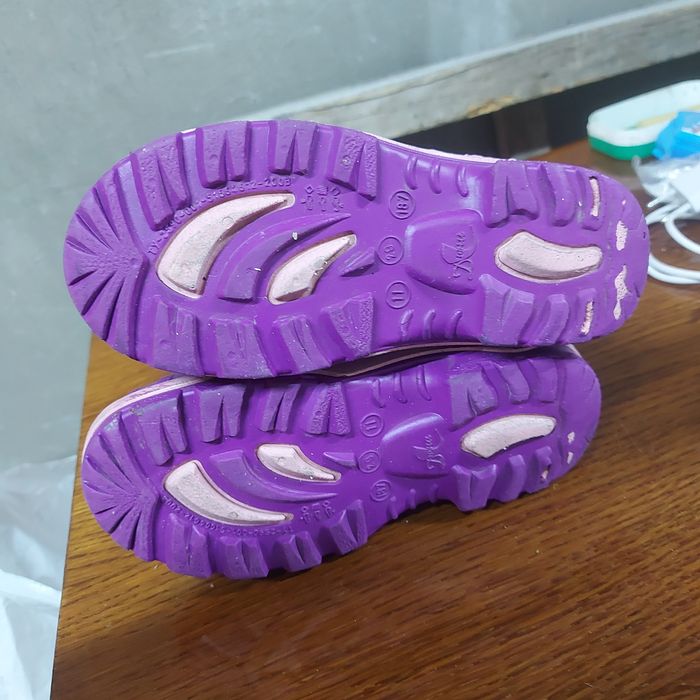 Резиновые фирменные 29размер