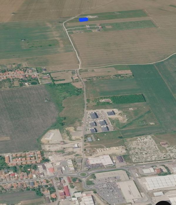 Teren. Parcelă teren 500 mp. Intarvilan