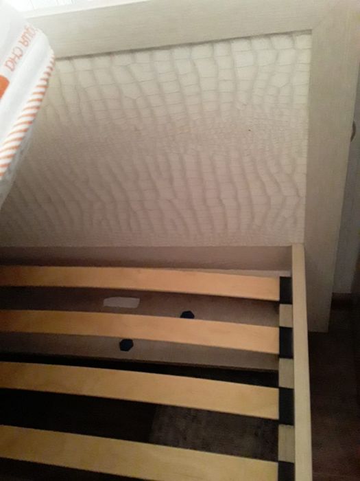 Кровать двуспальная