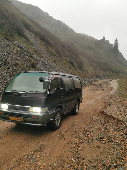 Nissan Caravan, Homy, Urvan 4WD TD27