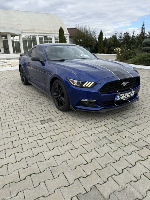 Ford Mustang 2.3 EcoBoost - 317 cp