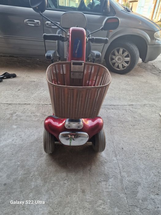 Електрическа Количка за възрастни хора