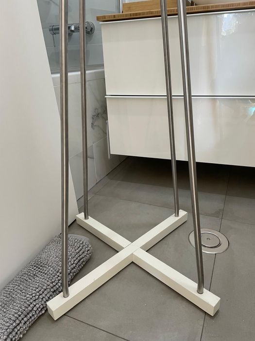 Cuier haine Ikea alb