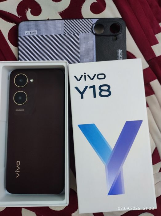Сотовый телефон VIVO Y18
