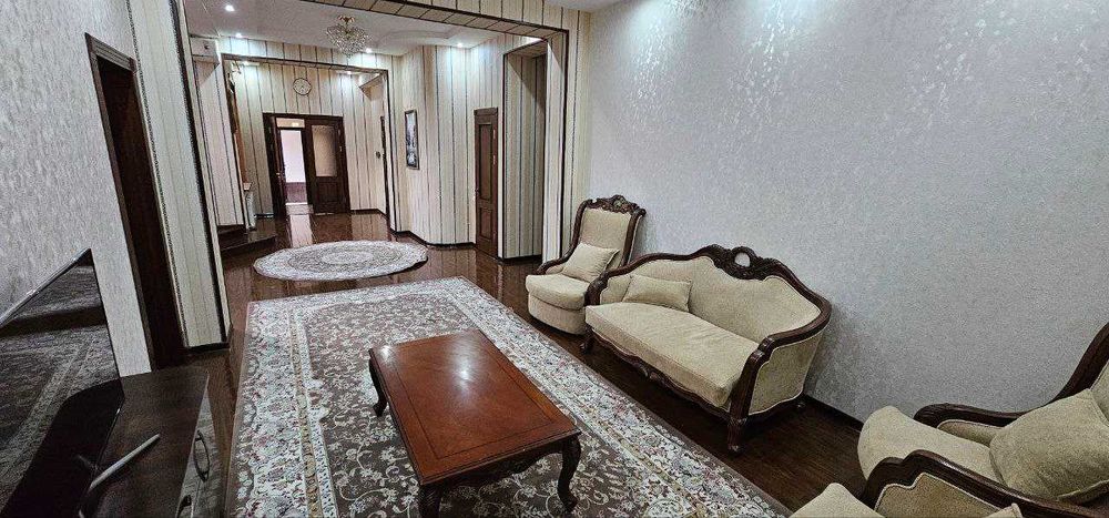 Сдаётся в аренду Суппер Евро Дом на Луначарский