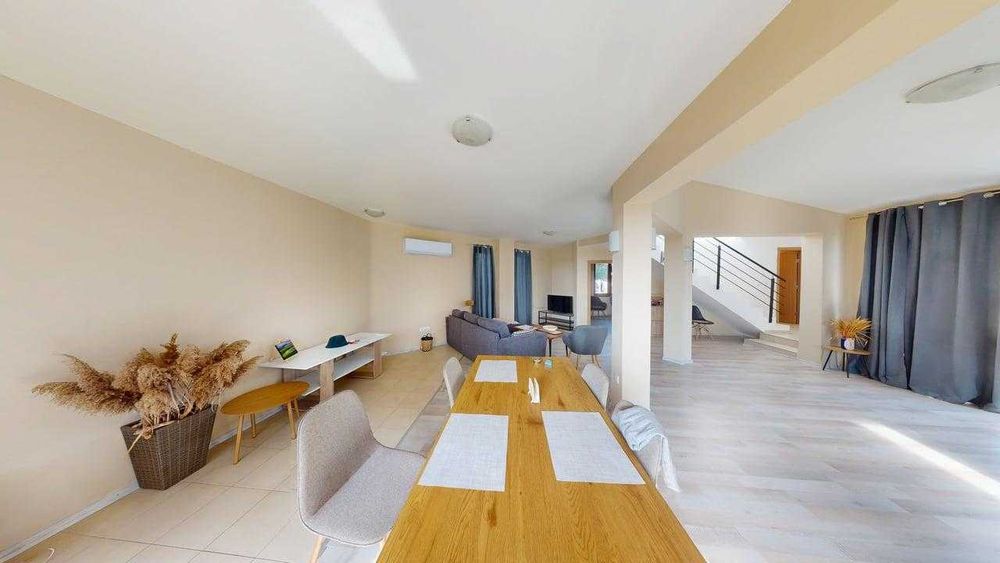 Продава се Къща в Каблешково - 200 кв.м за 1495 €/кв.м - Снимка #3