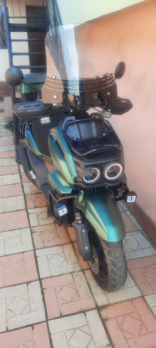 Продам скутер Танк
