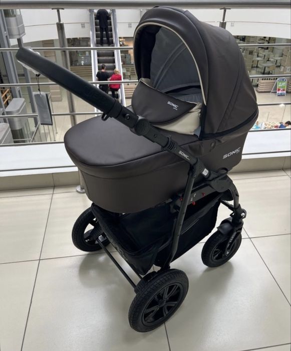 Коляска детская 3 в 1