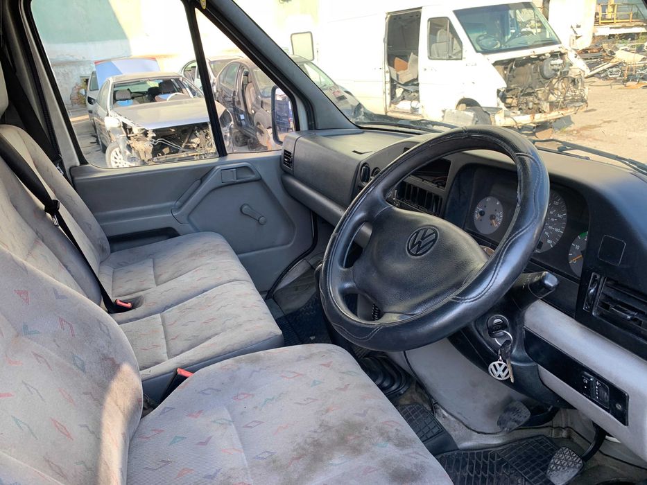 Dezmembrez PIESE VOLKSWAGEN LT 46 2.5 TDI 109 cp ANJ punte dubla 2005