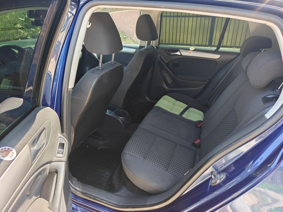VOLKSWAGEN Golf 2011 — imagine 5