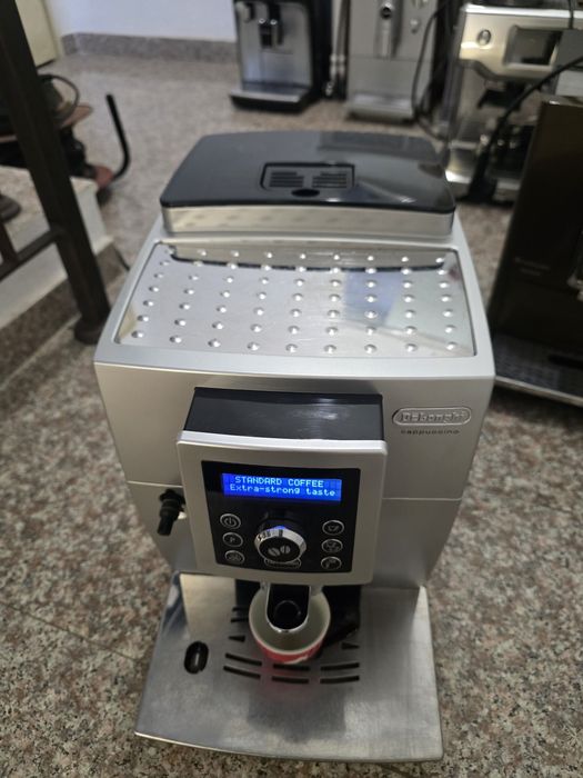 Кафемашина Delonghi capuchino