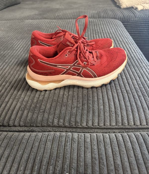 Спортни обувки Asics