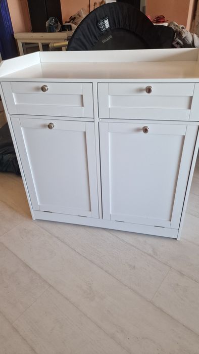 Dulap de rufe baie nou