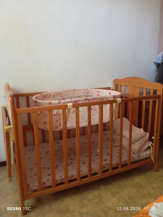Продам детский манеж срочно