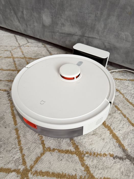 Продам робот-пылесос Xiаomi