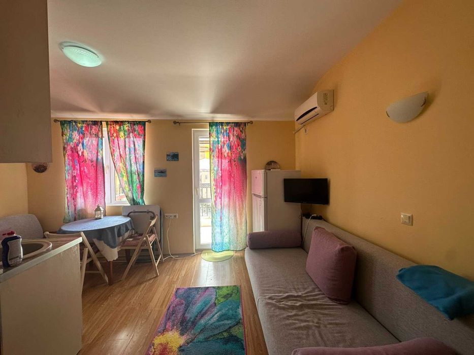 Обзаведено студио в Несебър, 150м. плаж