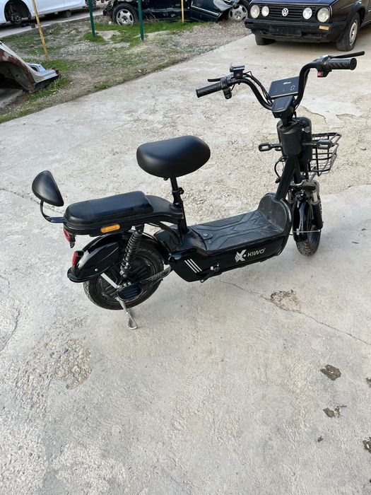 скутер,электронный скутер