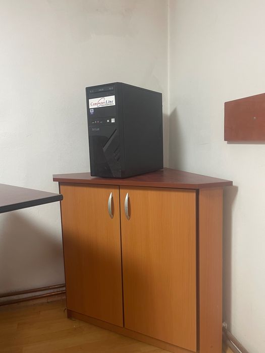 Vând mobilă dulapuri-birouri