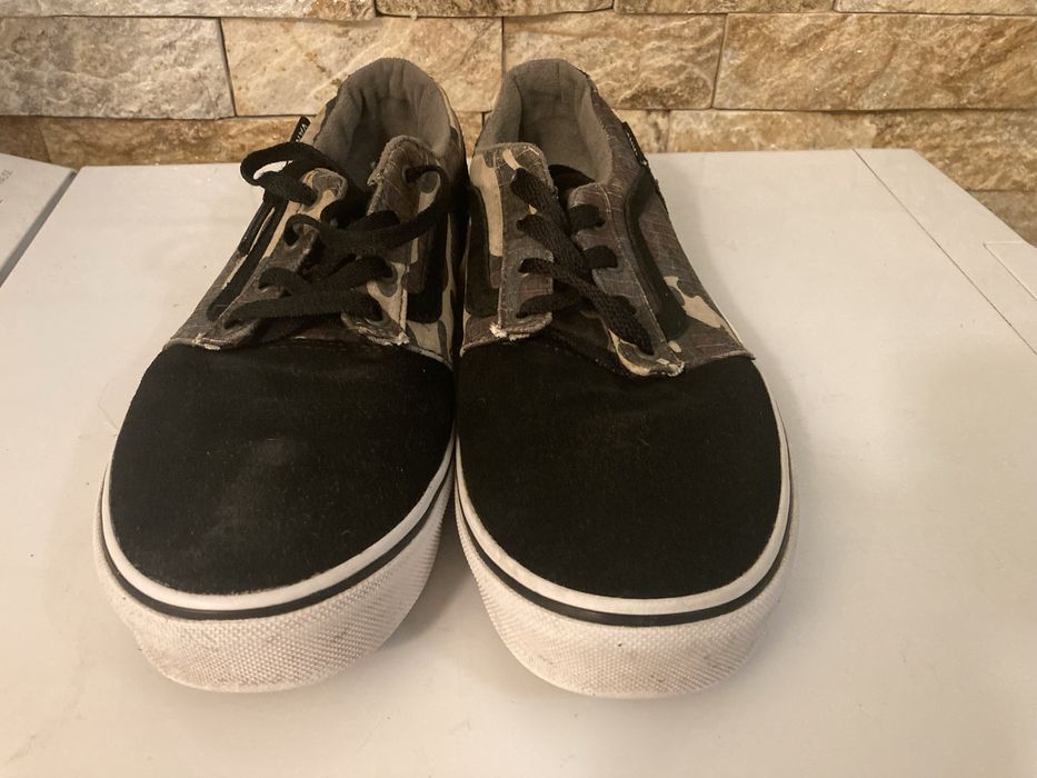 Дамски кецове Vans