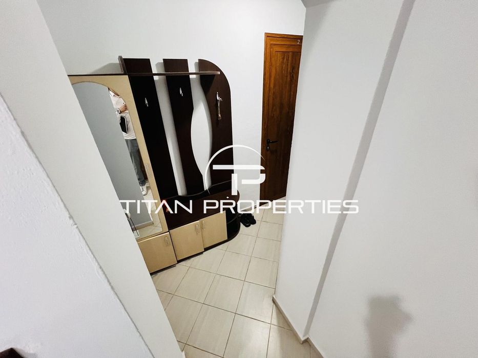 Дава се под наем Едностаен апартамент в Бургас, Център - 20 кв.м за 204 € - Снимка #3