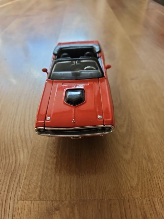 Колекционерски модел 1969 Dodge Challenger R/T Danbury Mint 1:43
