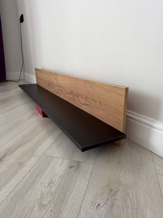 Продам полку в отличном состоянии