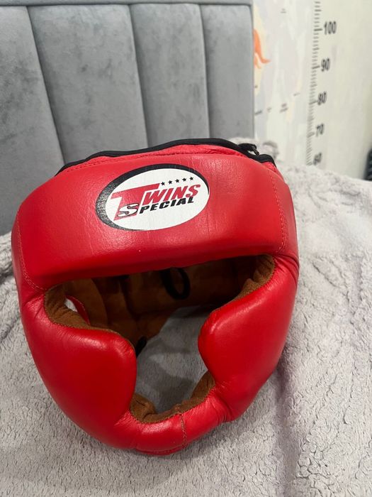 Шлем для единоборств