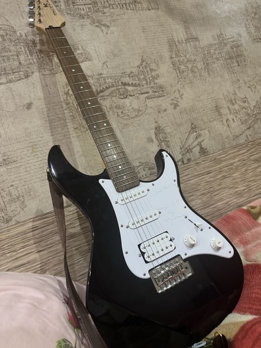 Гитара Электро Yamaha stratocaster