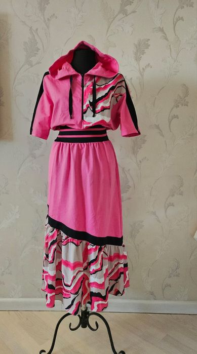 Женское платье, из натуральной ткани