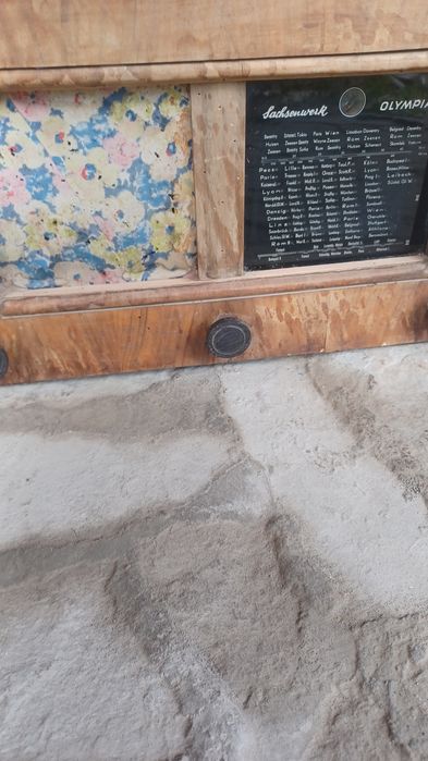 Колекционерско лампово радио