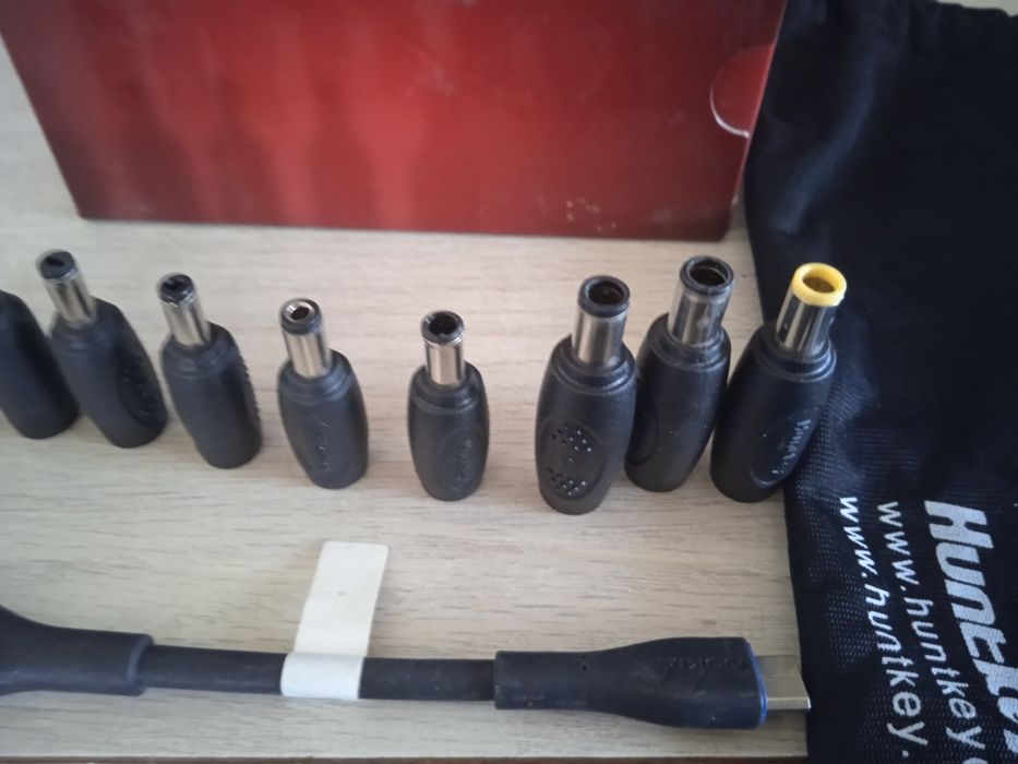 Переходники для ноутбуков.