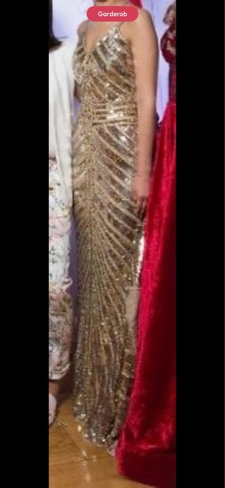 Платье Sherri Hill