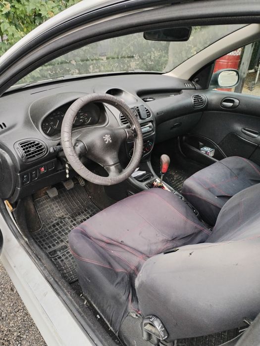 Peugeot 206 1.4 XT 2001 pentru dezmembrări / RABLA