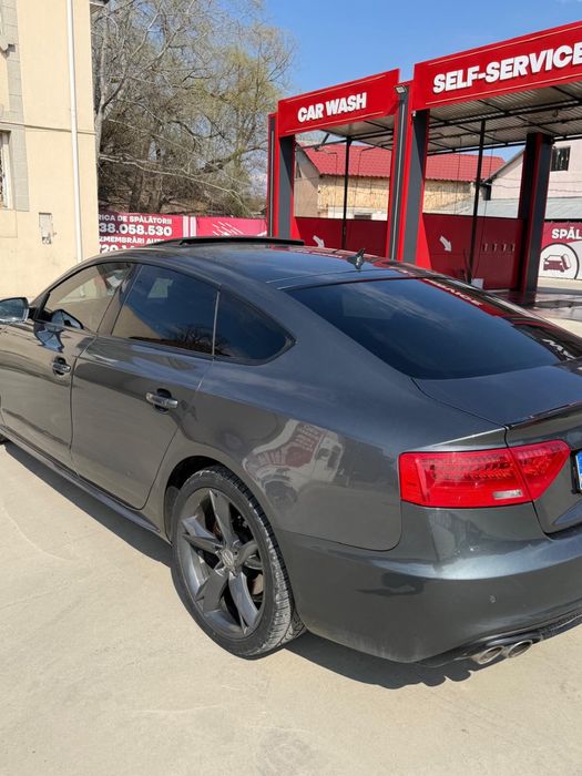 Vand Audi A 5 s line