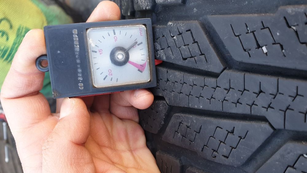 Джанти ауди с гуми 205 60 15 семперит