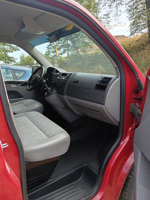 VW T5 1.9 TDI 2009 – 252.000 km – adus din Germania