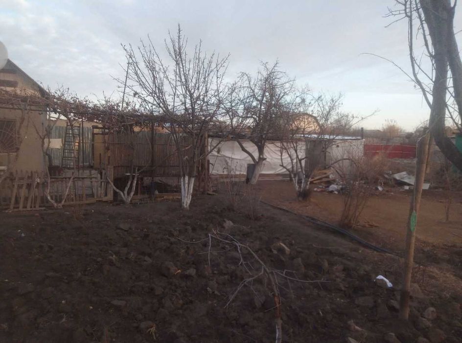 Navoiy viloyatida Navbahordagi dacha sotiladi