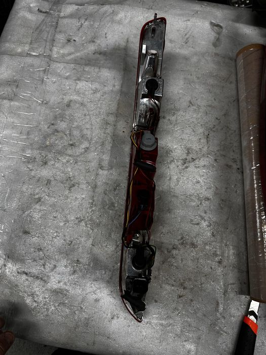 Stop dreapta bara spate audi q5.8R.