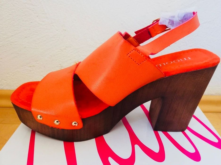 Сандали Moow НОВИ, естествена кожа, размер 38