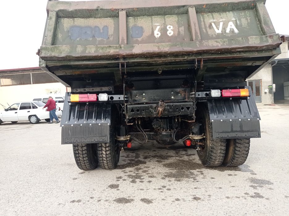 Камаз самасвал 55111