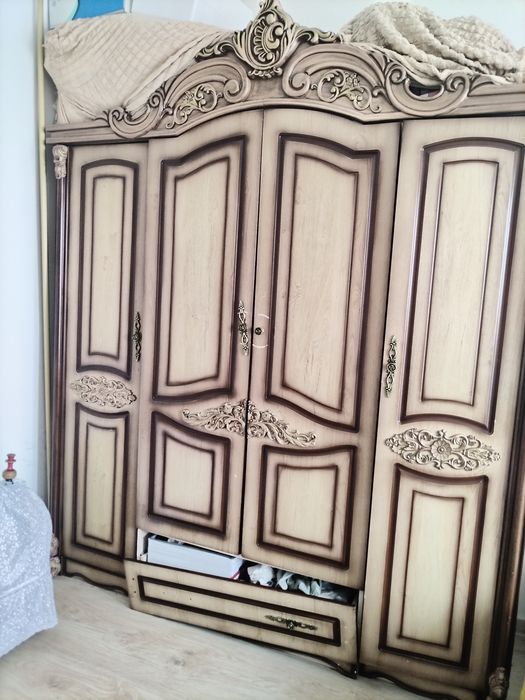 Mebel sotiladi arzonga