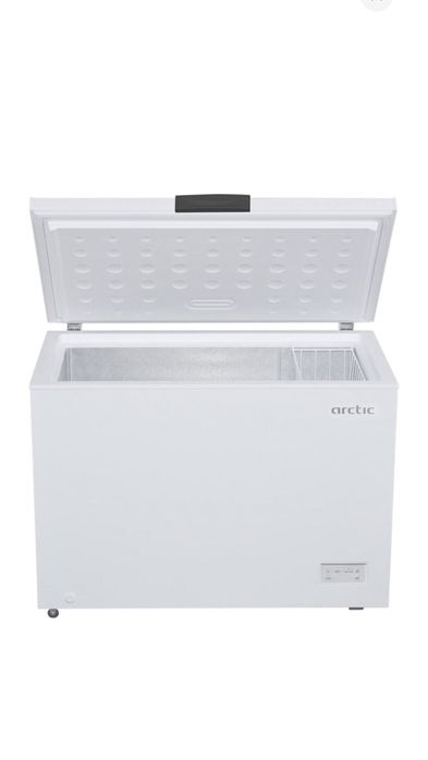 Inchiriez vitrine frigorifice, frigider bauturi, lazi frigorifice