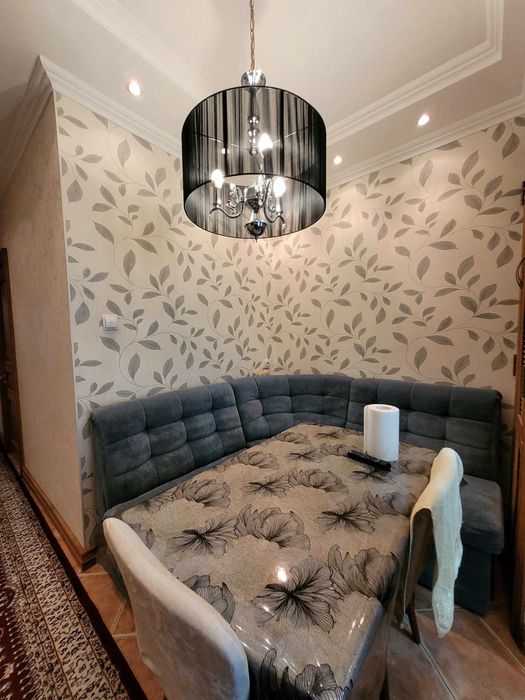 Продаётся 4-комнатная Фуркат парк