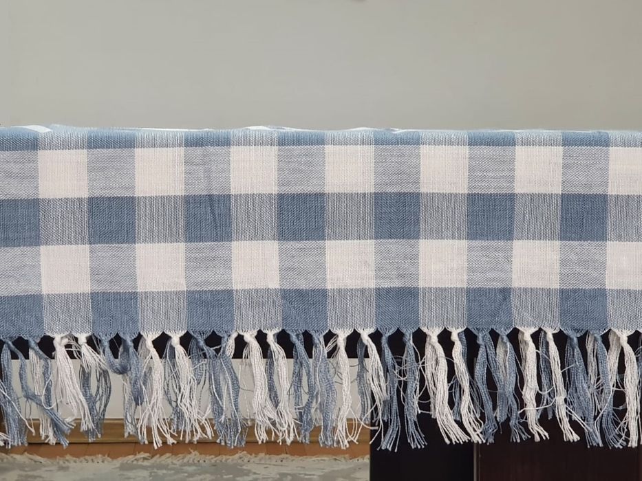 Продам новые текстильные скатерти