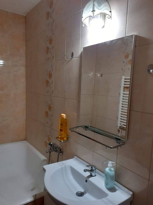 Închiriez apartament cu doua camere in Tudor