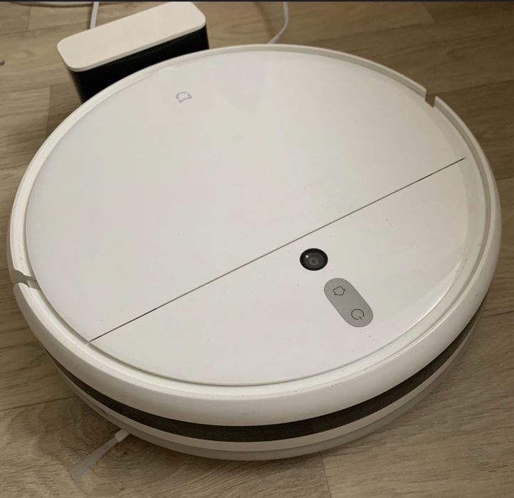 Моющий Робот-пылесос Xiaomi Mi Robot Vacuum-Mop
